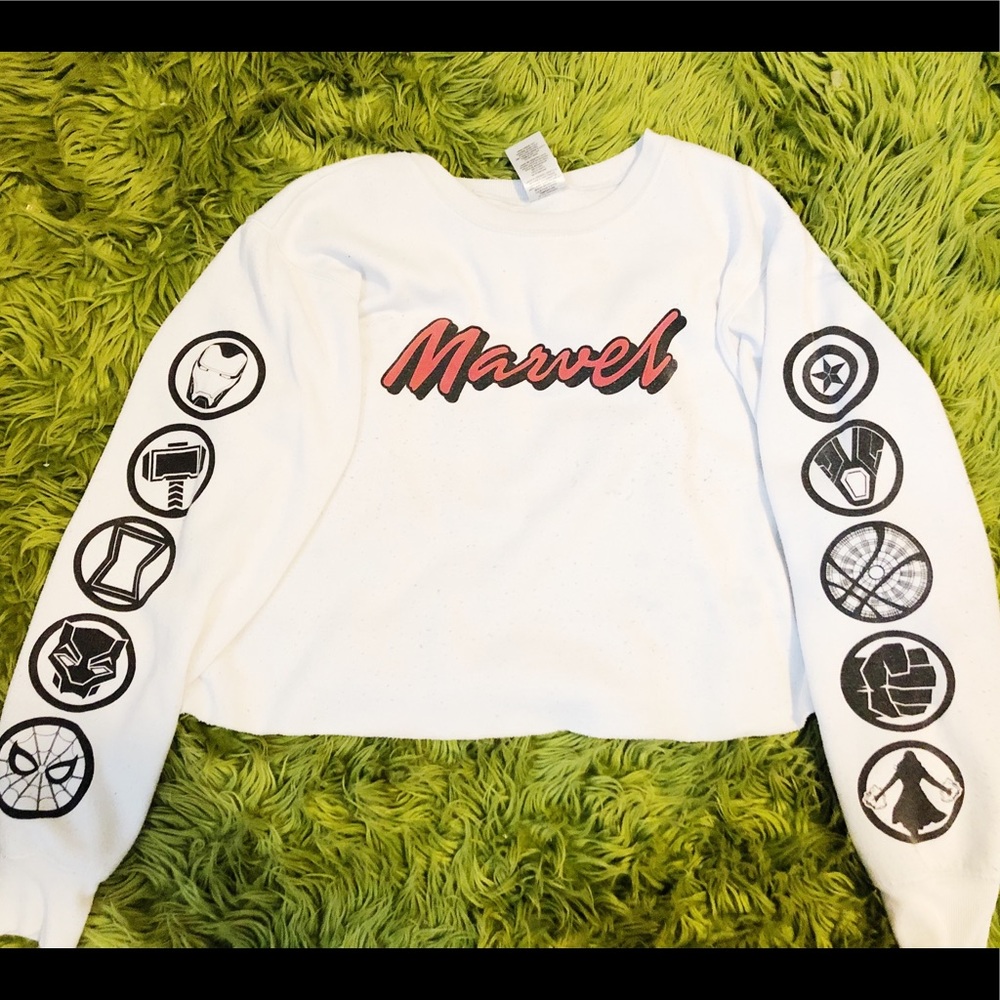 Marvel’s avenger sweater crop XL